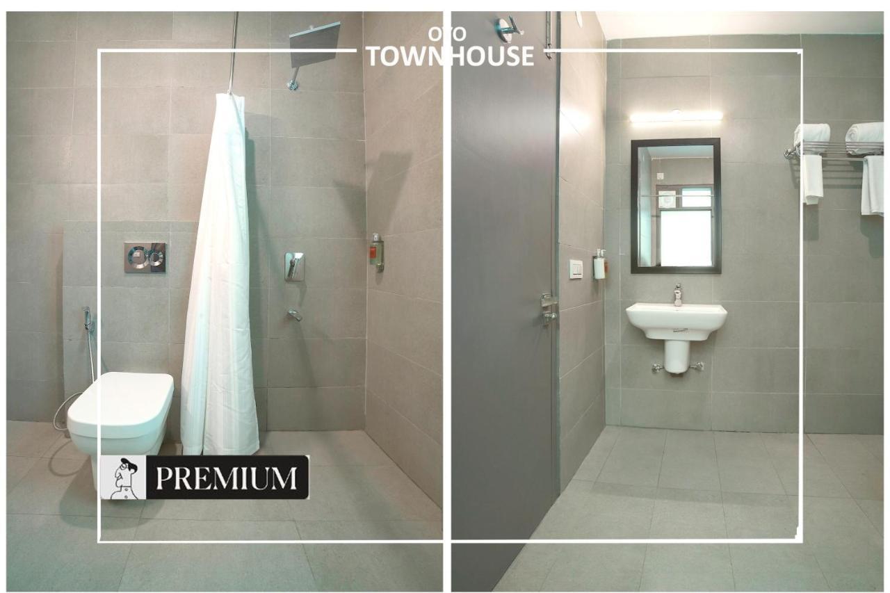 Oyo Townhouse 120 Shushant Lok Gurgaon Exterior photo